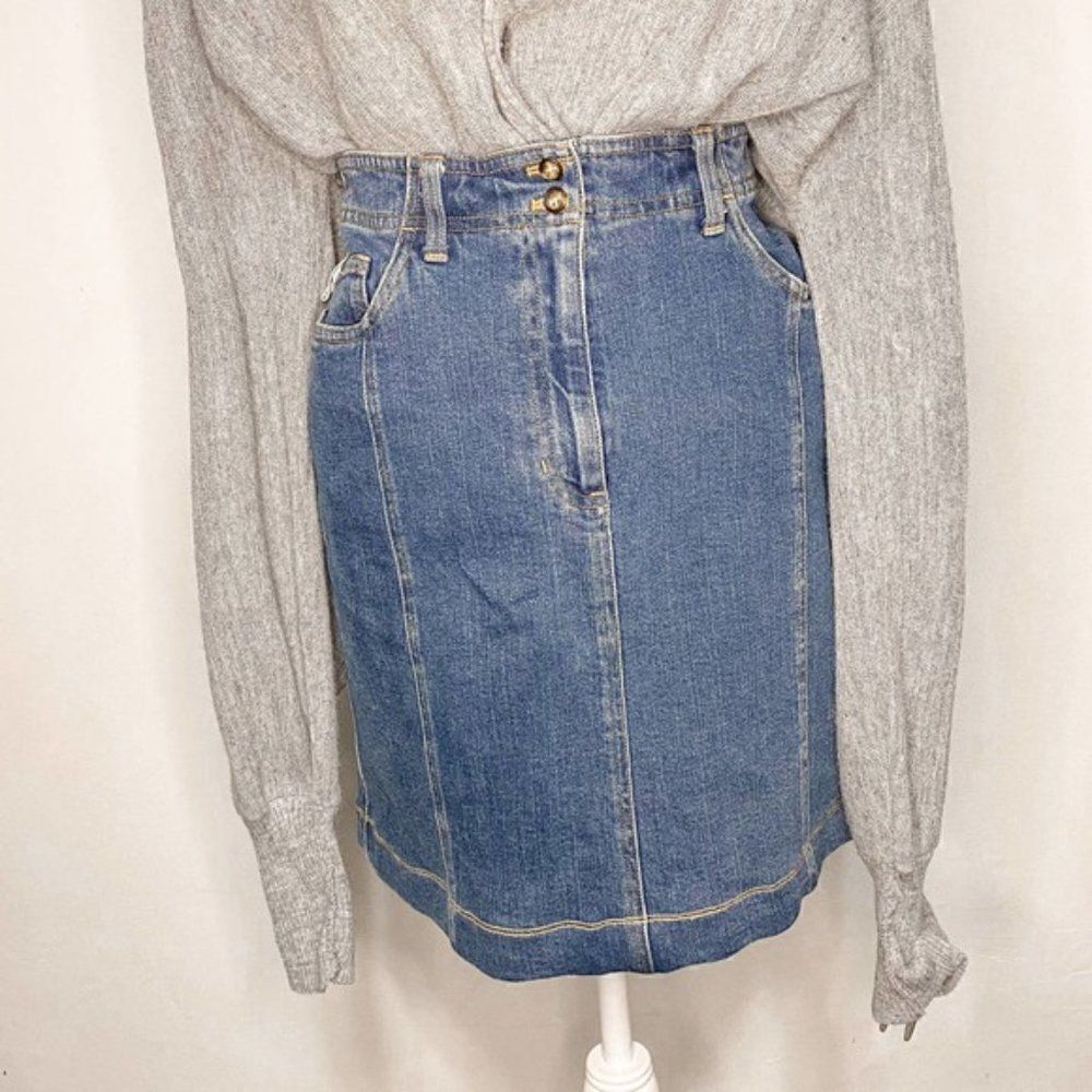 JONES SPORT Women's Vintage High Waist Denim Mini Skirt. Size 6.